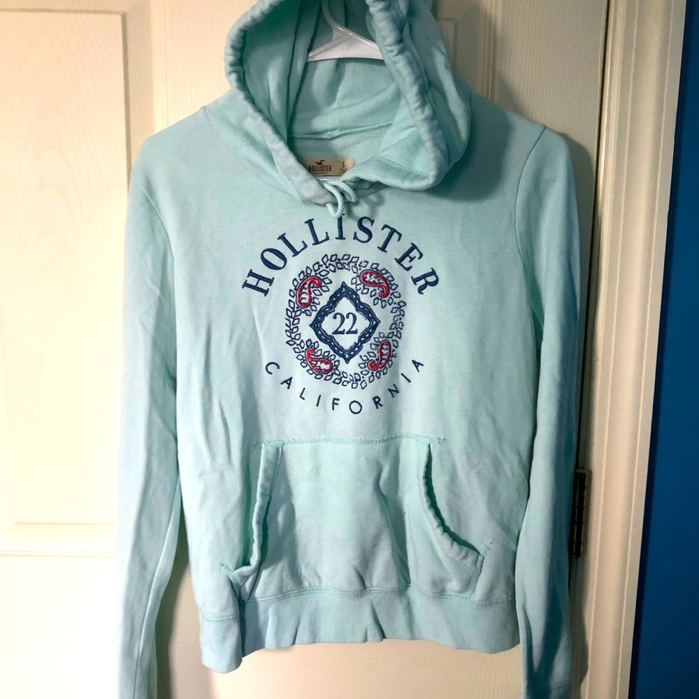 Hollister Hooded Sweatshirt